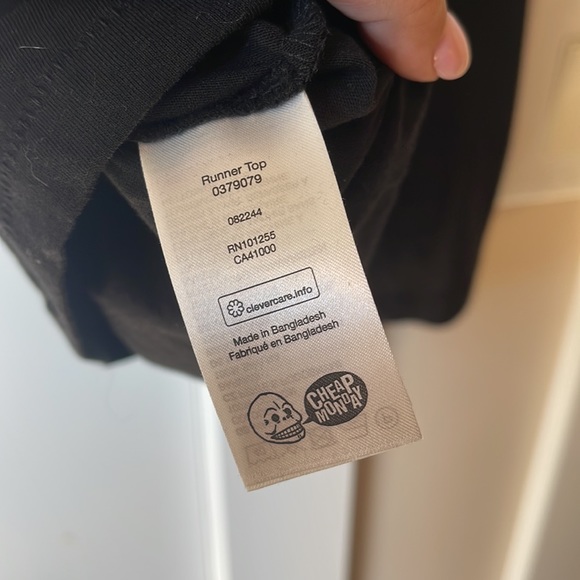 NWT Cheap Monday Runner Top - Black Tee with back cutouts - Picture 5 of 5